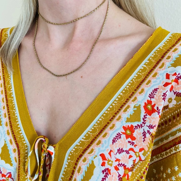 Gold tone rope pendant chain choker necklace 32” - Picture 2 of 5